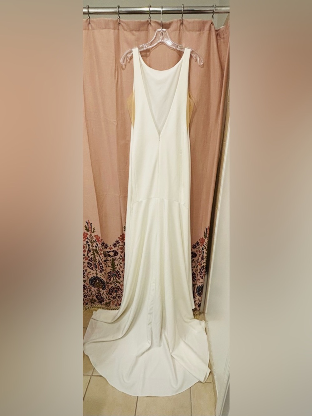 Watters Hyde Wedding Dress – Modern Low‑Back Crepe Gown - Size 12 - Picture 6 of 8